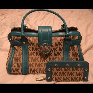 Michael Kors shoulder bag and wallet